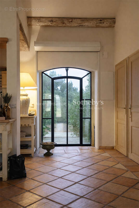 Maison à MALLEMORT