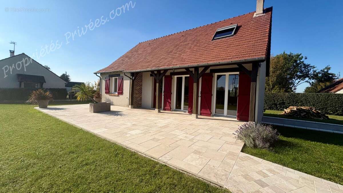 Maison Maslives 6 pièce(s) 115 m2 - photo 11