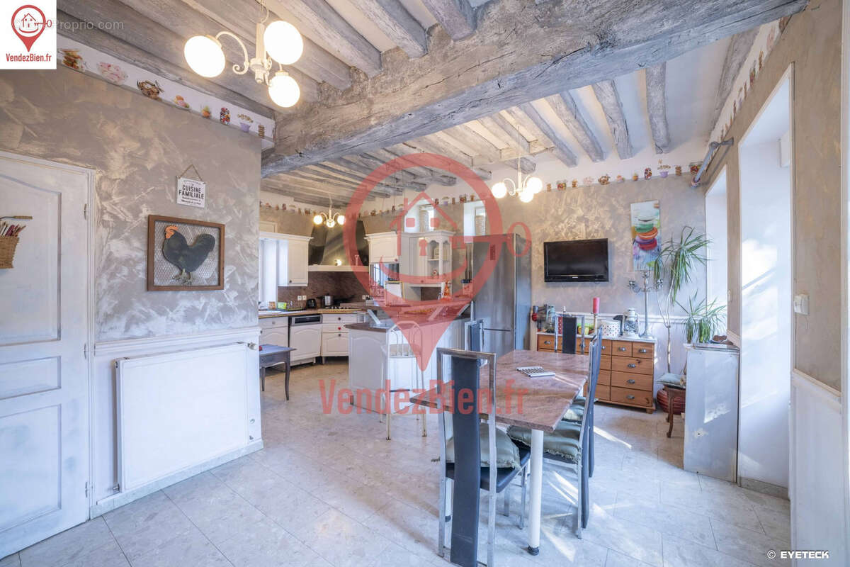 Maison à SAINT-GERMAIN-DU-PUY