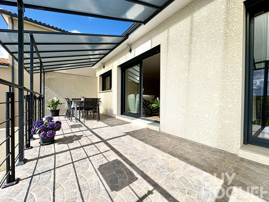 Maison à BIARD
