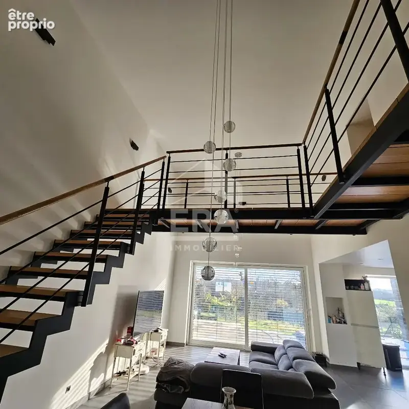Maison 157m² à ugny - photo 2