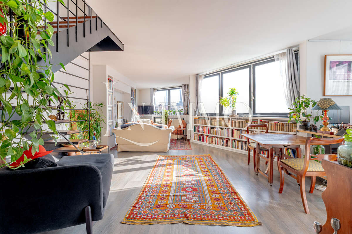 EXCLUSIVITE LIN IMMO:Un véritable chef-d'œuvre avec vue époustouflante sur la Tour Eiffe - photo 3