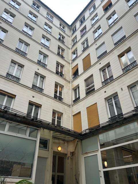 Appartement à PARIS-9E