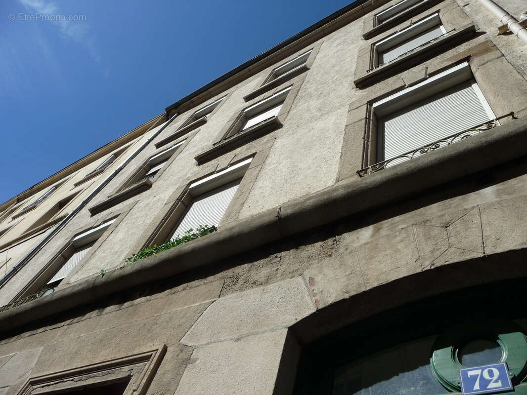 Appartement à SAINT-ETIENNE