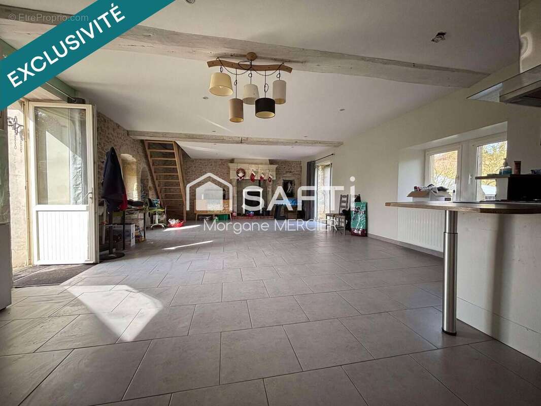 Photo 3 - Maison à MAUZE-THOUARSAIS