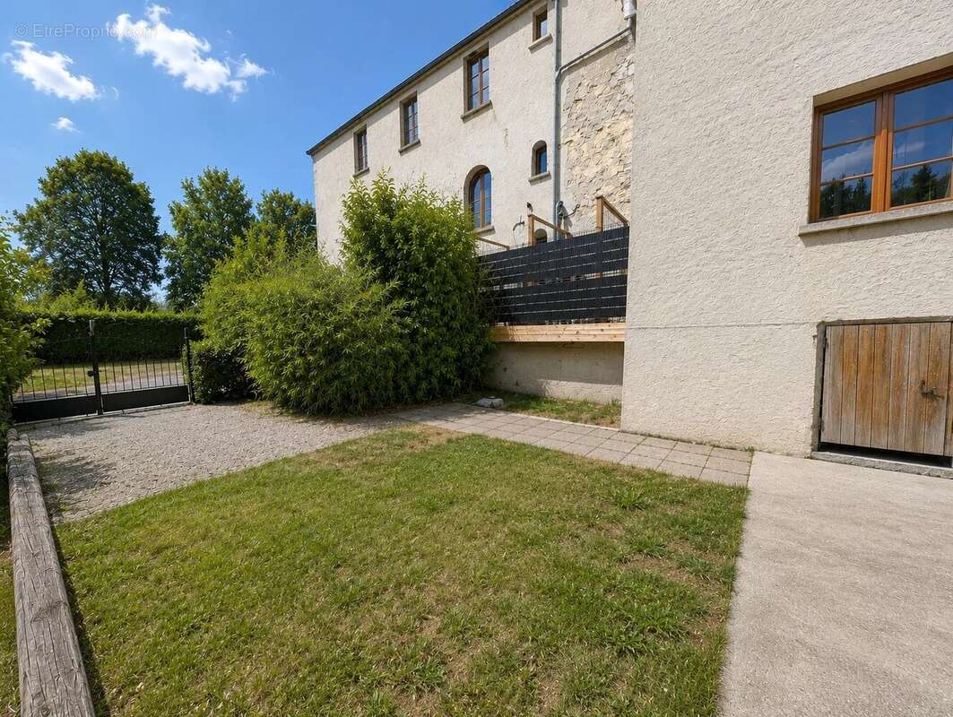 Appartement à LIZY-SUR-OURCQ