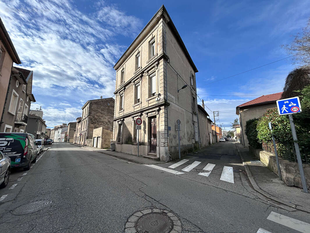 Appartement à ROMANS-SUR-ISERE