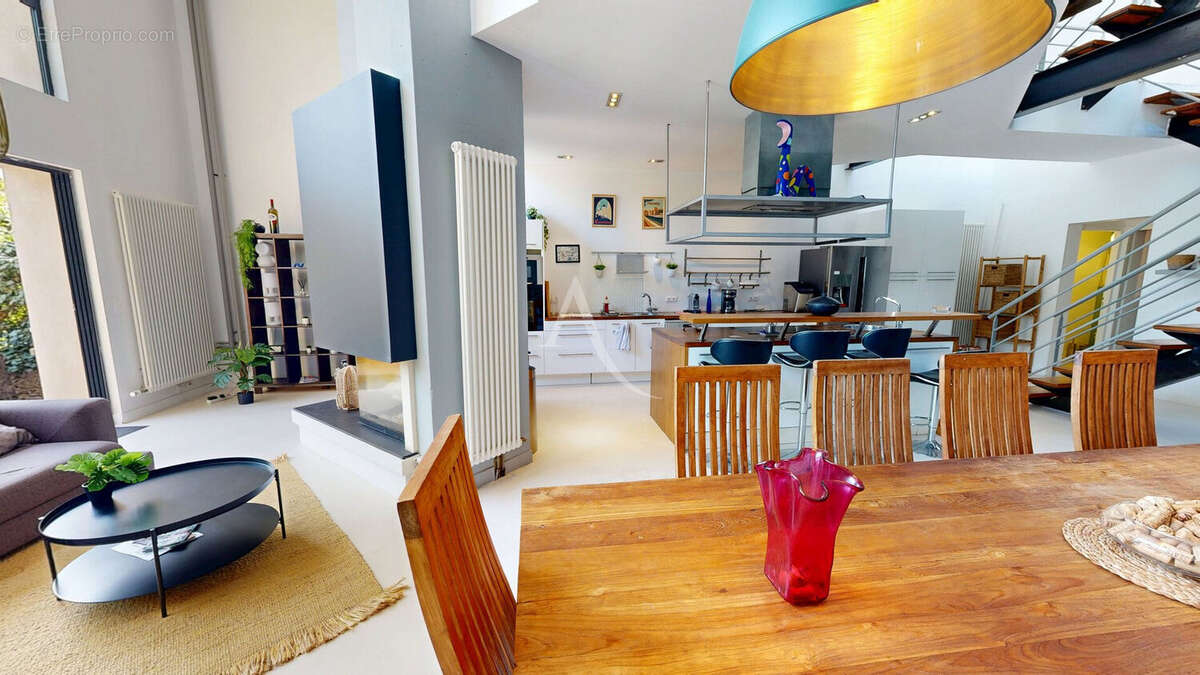 Superbe batisse  type loft de  214m²  et son appartement indépendant à 10km de Narbonne - photo 7