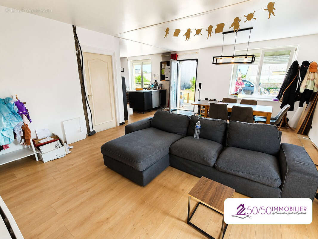 Maison 90 m² à Mespaul  - photo 5