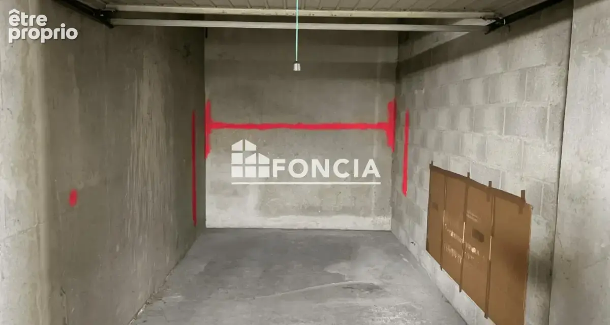 Parking à LYON-7E