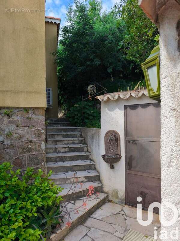 Photo 8 - Maison à MANDELIEU-LA-NAPOULE