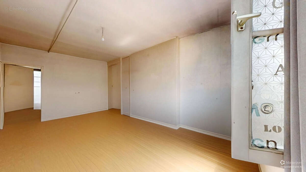 Appartement 94 m² à Besancon  - photo 2