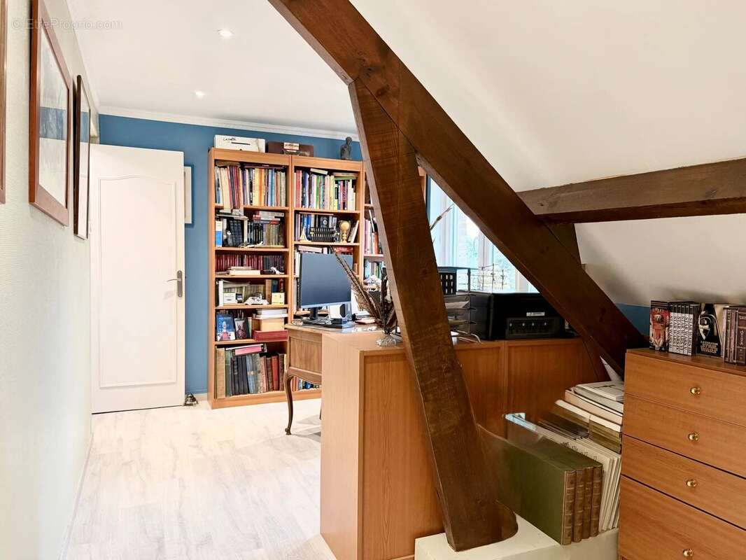 Maison à LAMBRES-LEZ-DOUAI