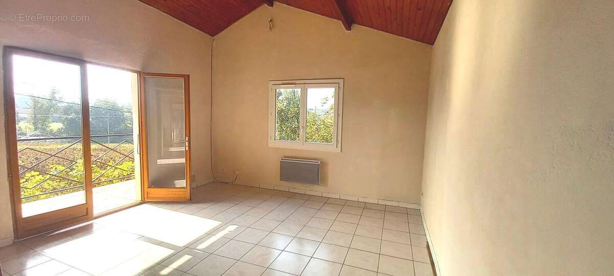 Maison à MONTASTRUC-LA-CONSEILLERE