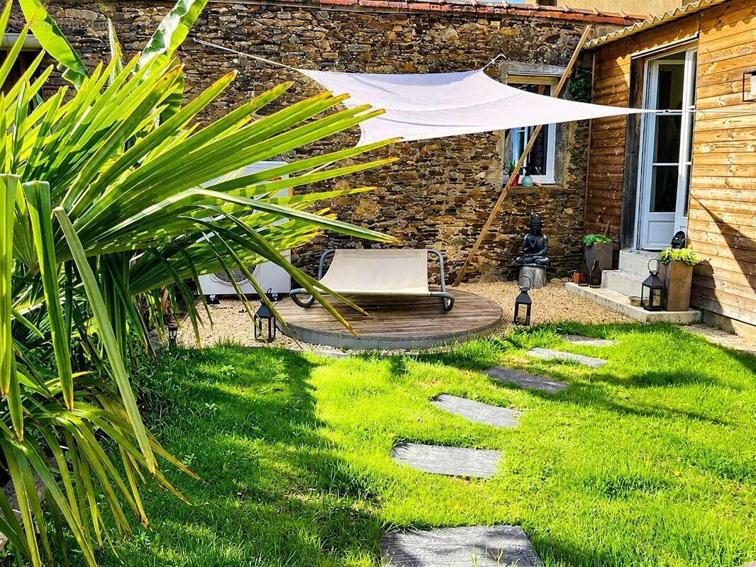 Maison à LE LOROUX-BOTTEREAU