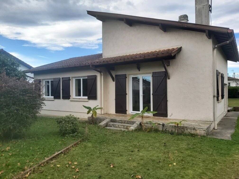 Maison à BENESSE-MAREMNE