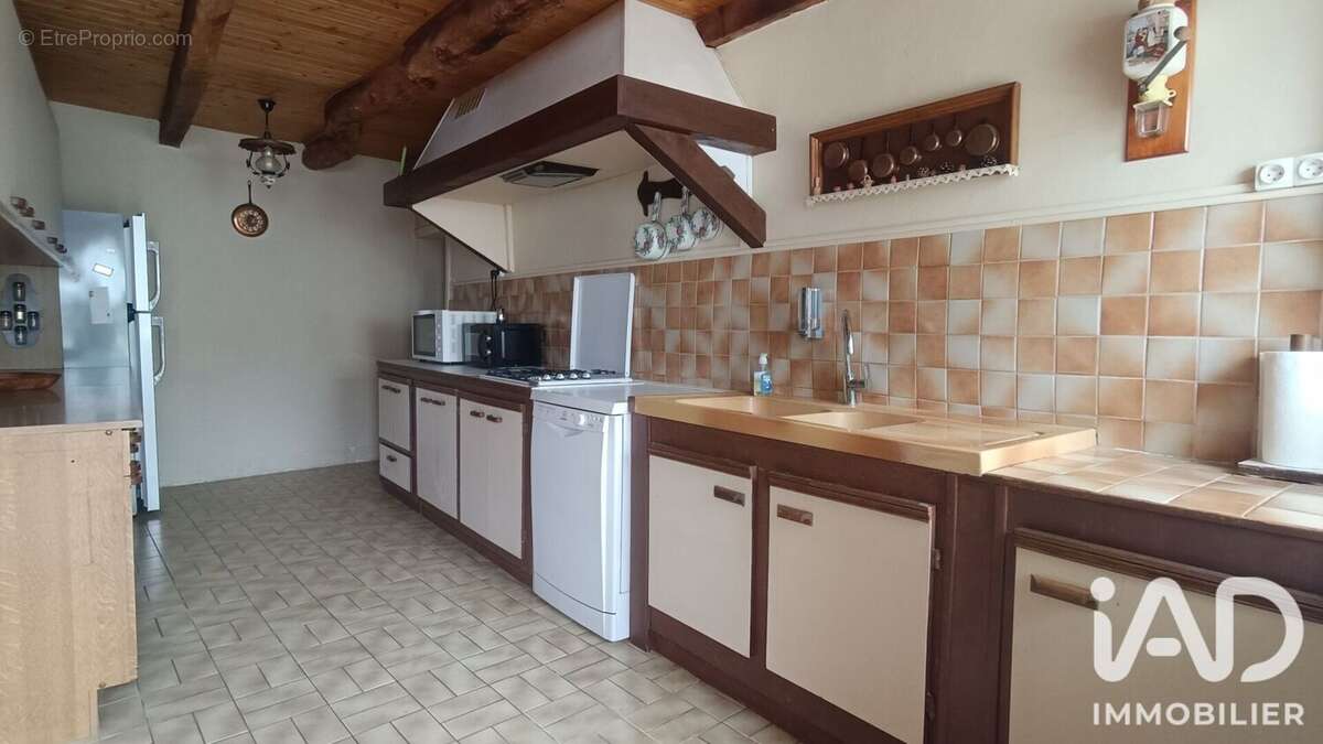 Photo 4 - Maison à LA TRINITE-SURZUR
