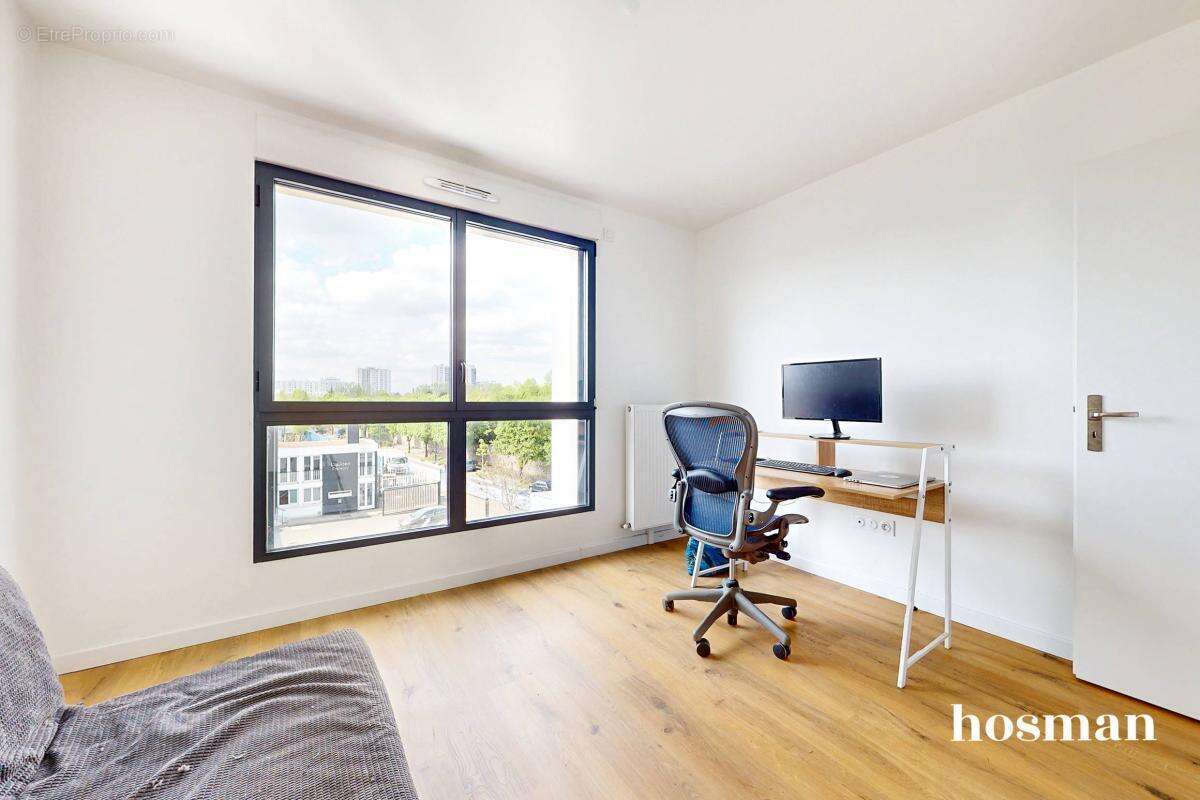 Charmant 3 pièces de 63m2 - En étage élevé, avec balcon et ascenseur - Rue Diderot, Pantin - photo 9