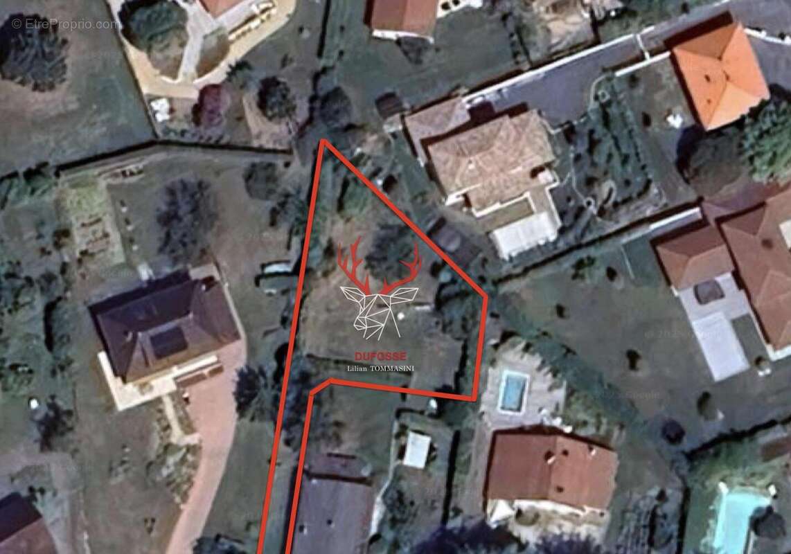 Photo 3 - Terrain à LA TOUR-DE-SALVAGNY