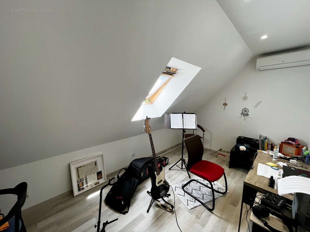 Maison à ROZAY-EN-BRIE