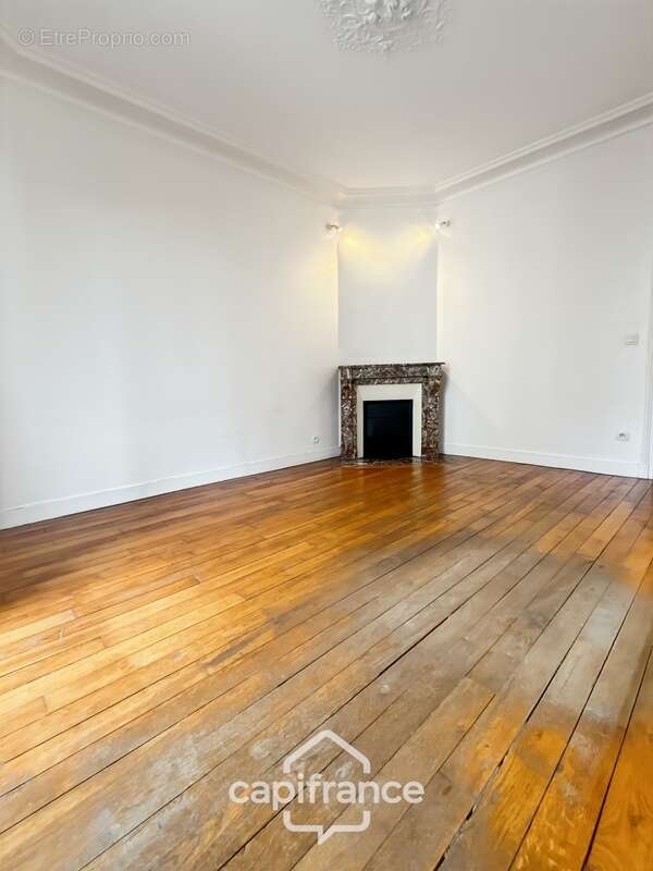 Appartement à FONTENAY-SOUS-BOIS