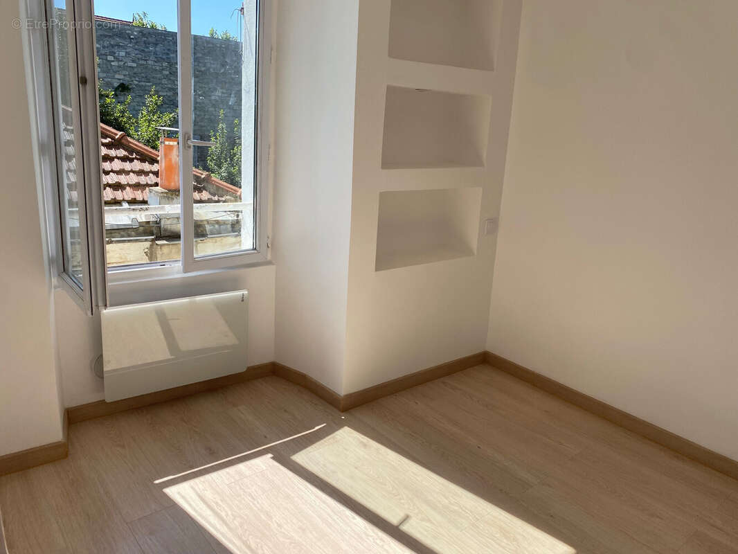 Appartement à ROMAINVILLE