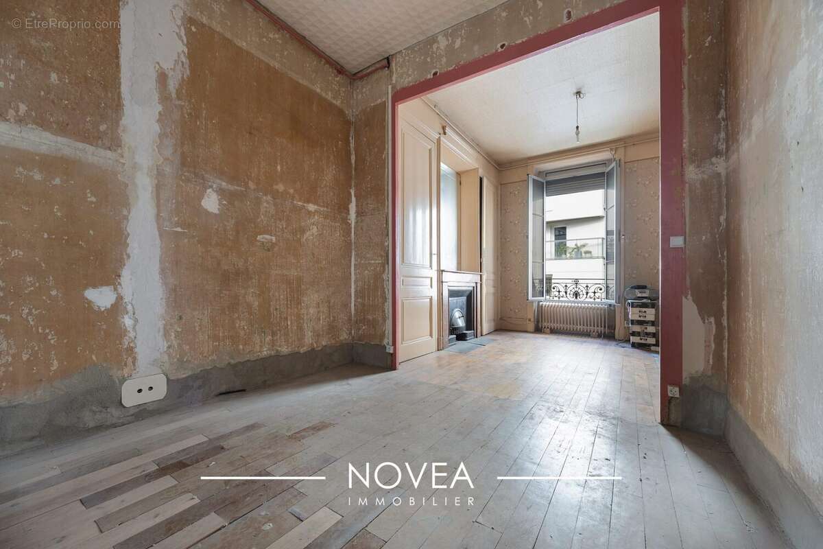 Appartement à LYON-7E