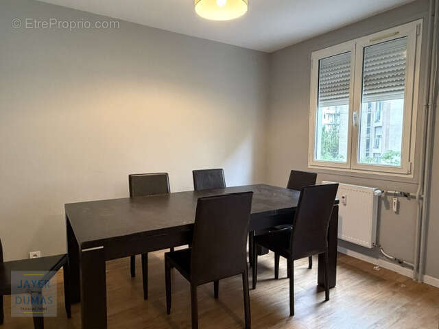 CHALON-SUR-SAONE - Bel Appartement T4 Centre-Ville - - photo 5