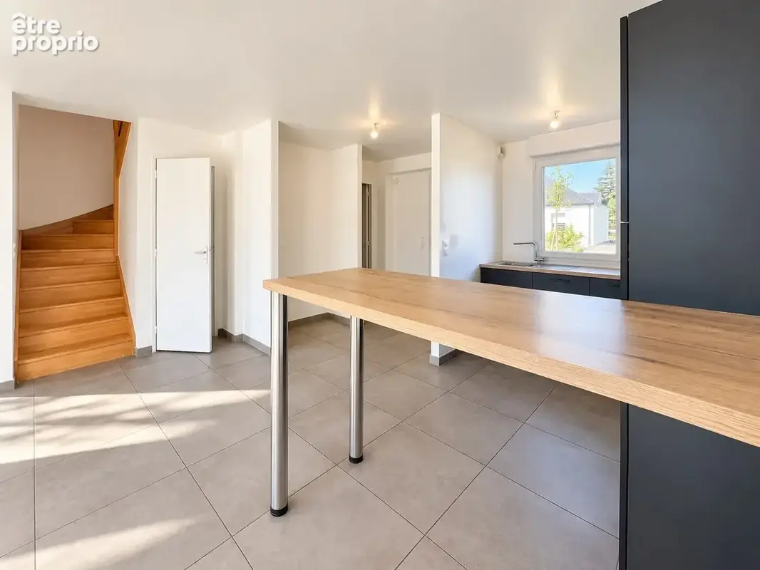 Maison 5 pièces 100 m² à vendre à Saint-Jean-Brevelay (56660) - photo 4