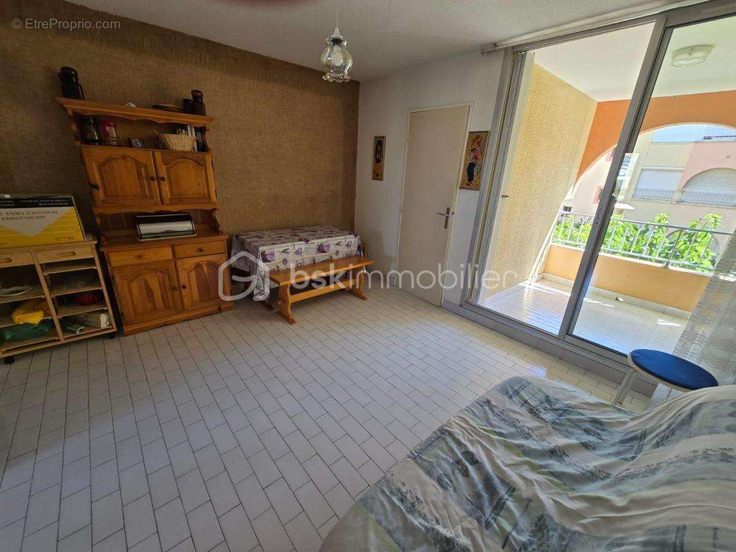 studio cabine avec vue sur le port - photo 4