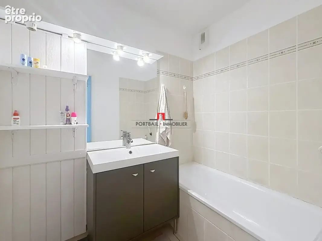 Appartement 65 m² à Saint-Martin-Lacaussade  - photo 5