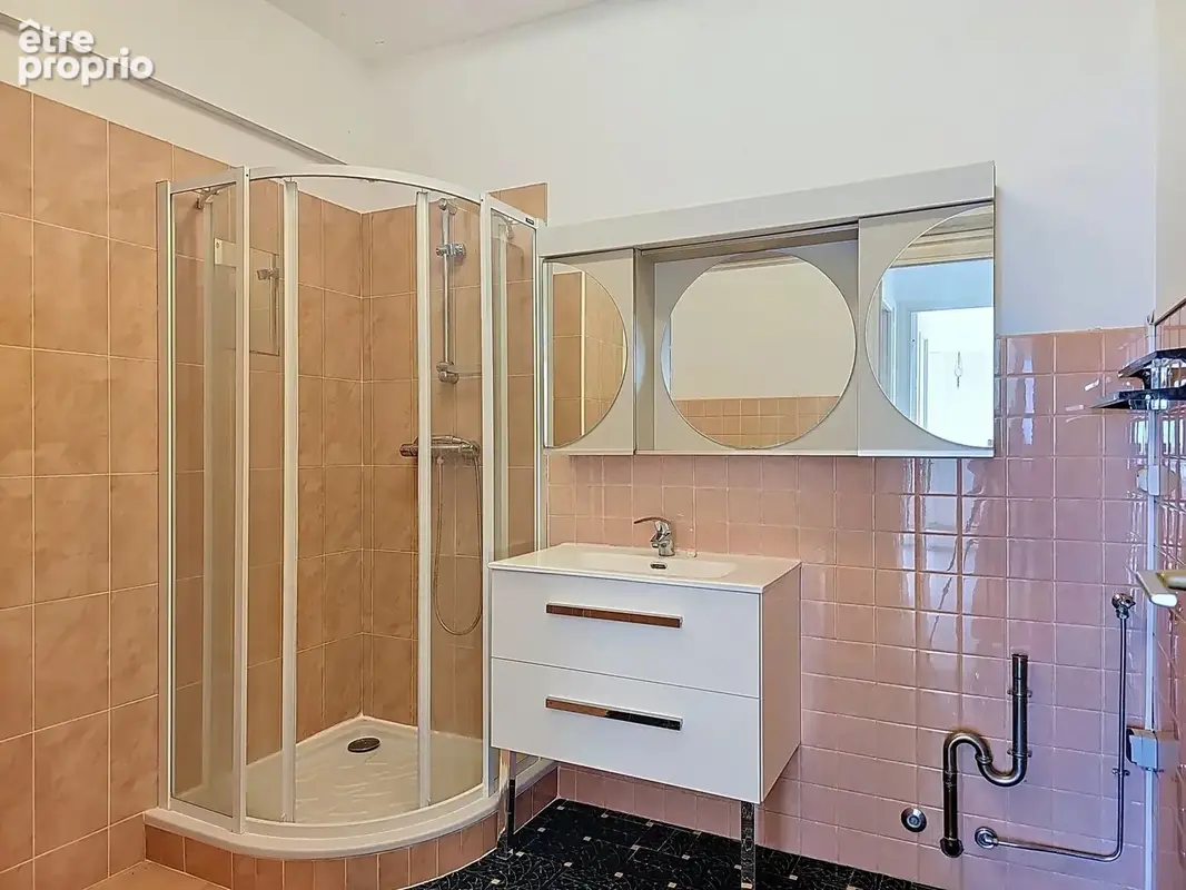 Nice – parc impérial – 3 pièces 70 m² – terrasse 20 m² – vue mer – garage:/parking - photo 7