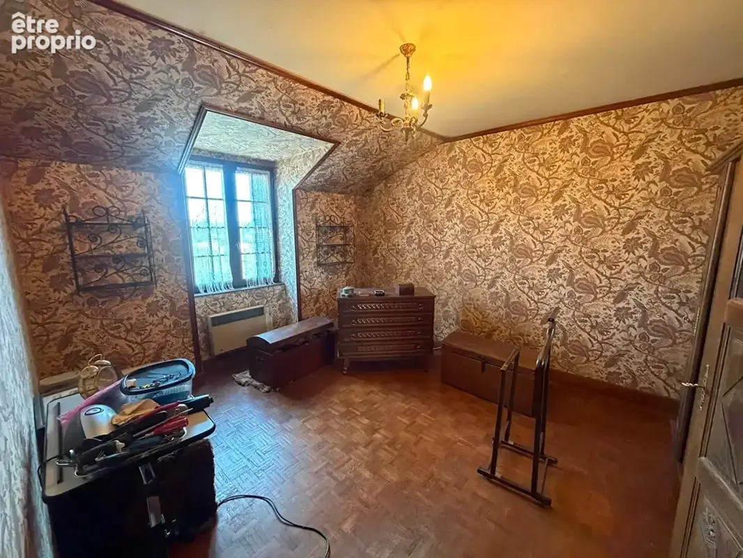 HAUTE-VIENNE ? Belle maison en pierre avec une seconde maison à rénover, grange et vue exceptionnelle. - photo 15