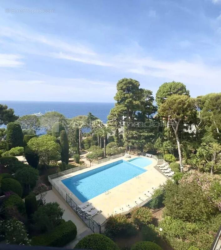 Appartement à CAP-D'AIL