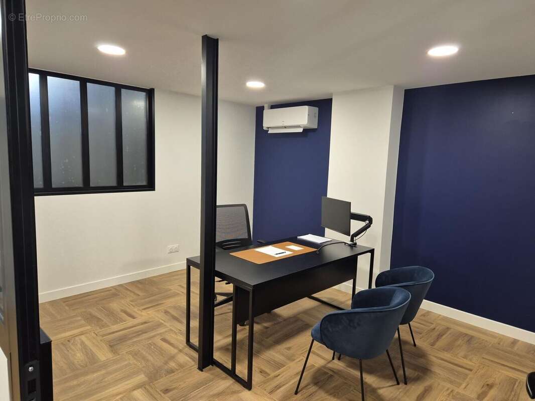 Photo 4 - Commerce à MOULINS