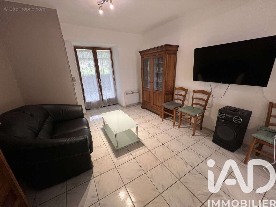 Photo 4 - Maison à LES BRULAIS