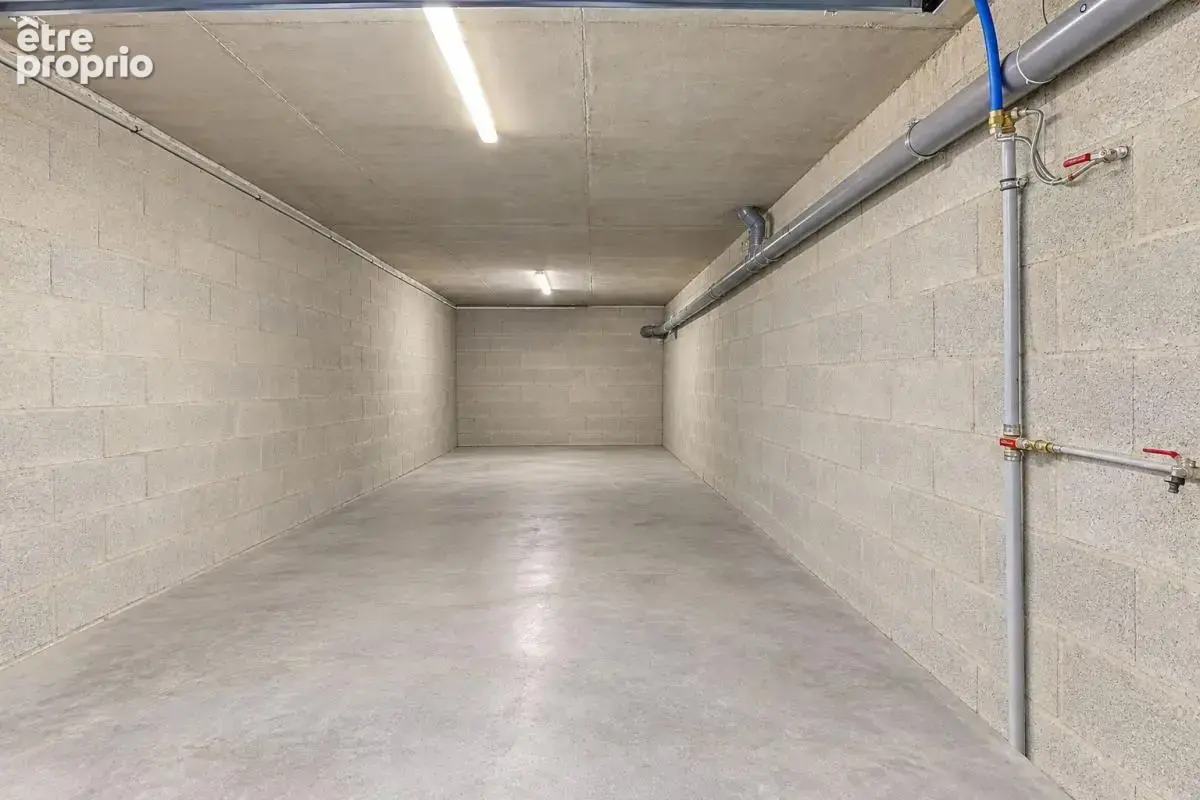 Duplex a BROCHON 83m², 90m² de jardin, Garage double - photo 14