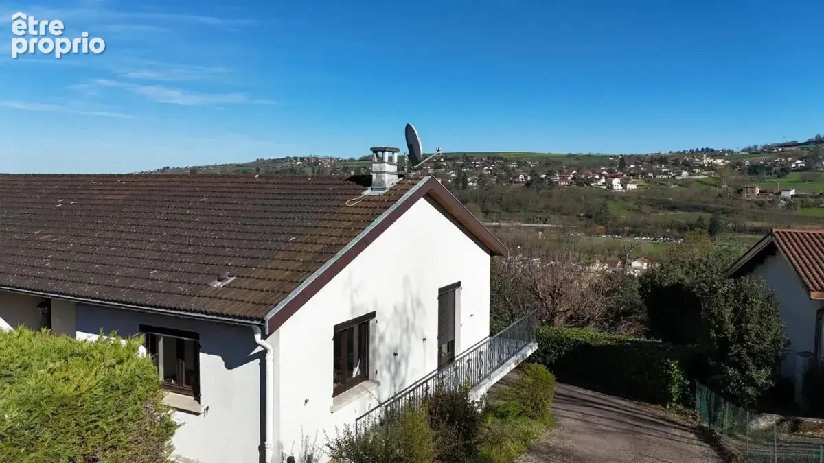 Maison sur sous-sol complet avec jardin sur les hauteurs - photo 16