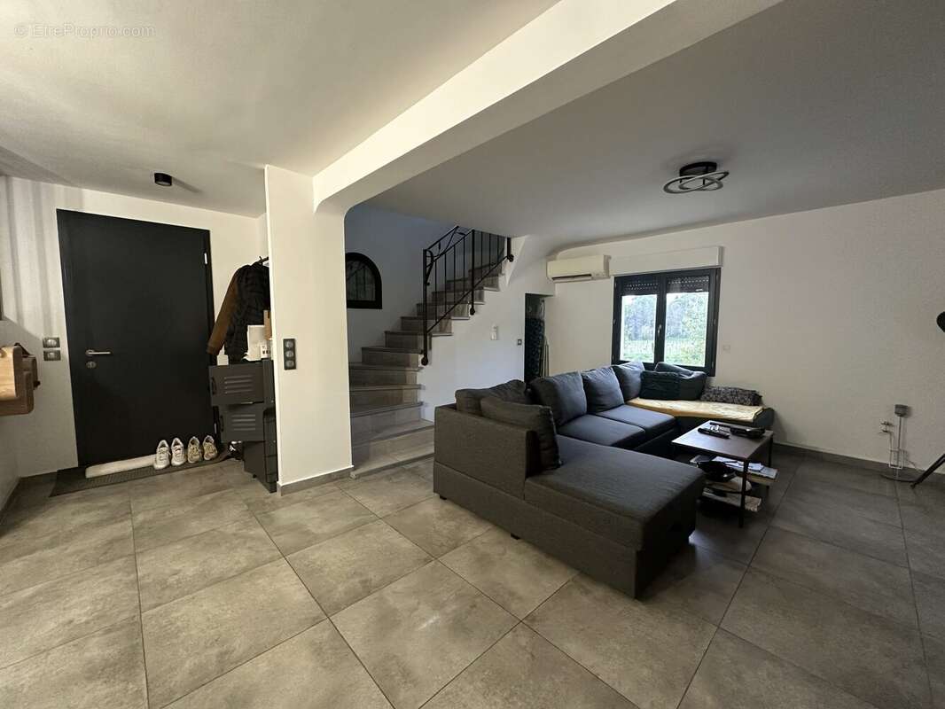 Maison à PLAISSAN