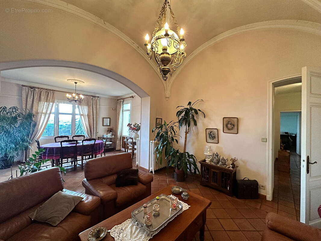 Maison à SAINT-RAPHAEL