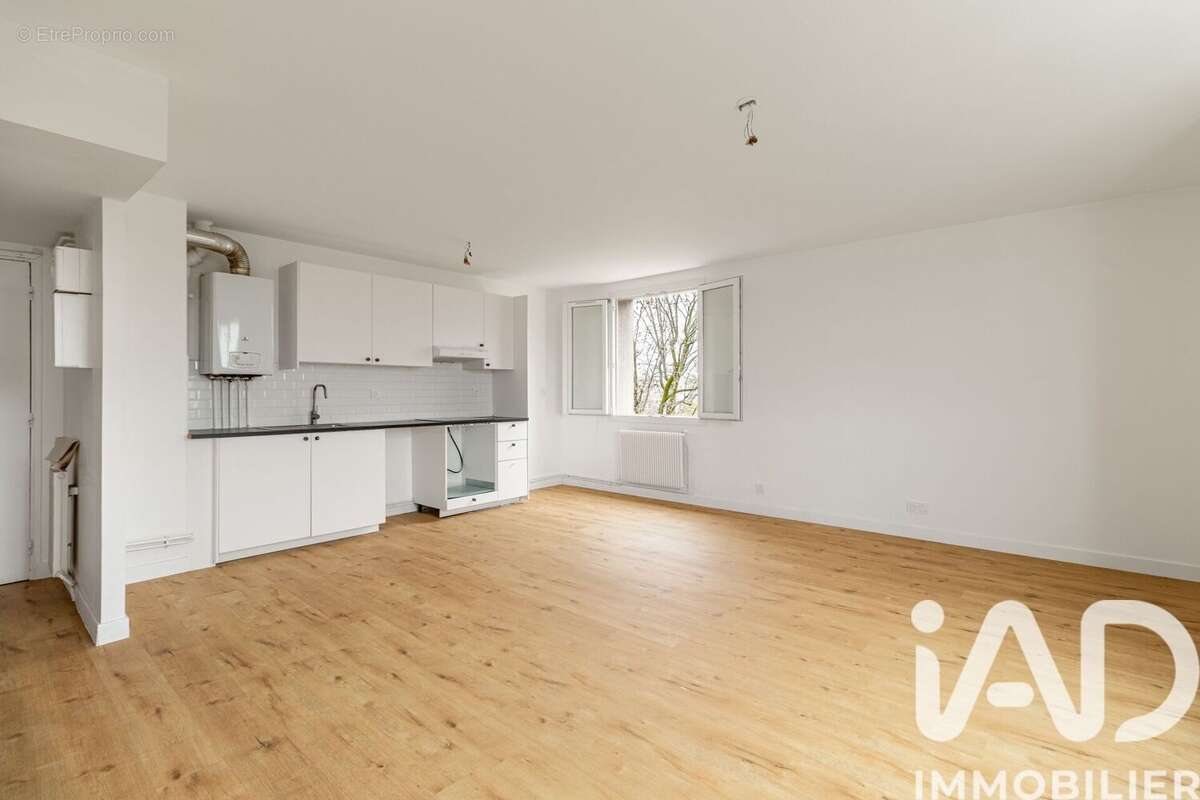 Photo 2 - Appartement à COLOMBES