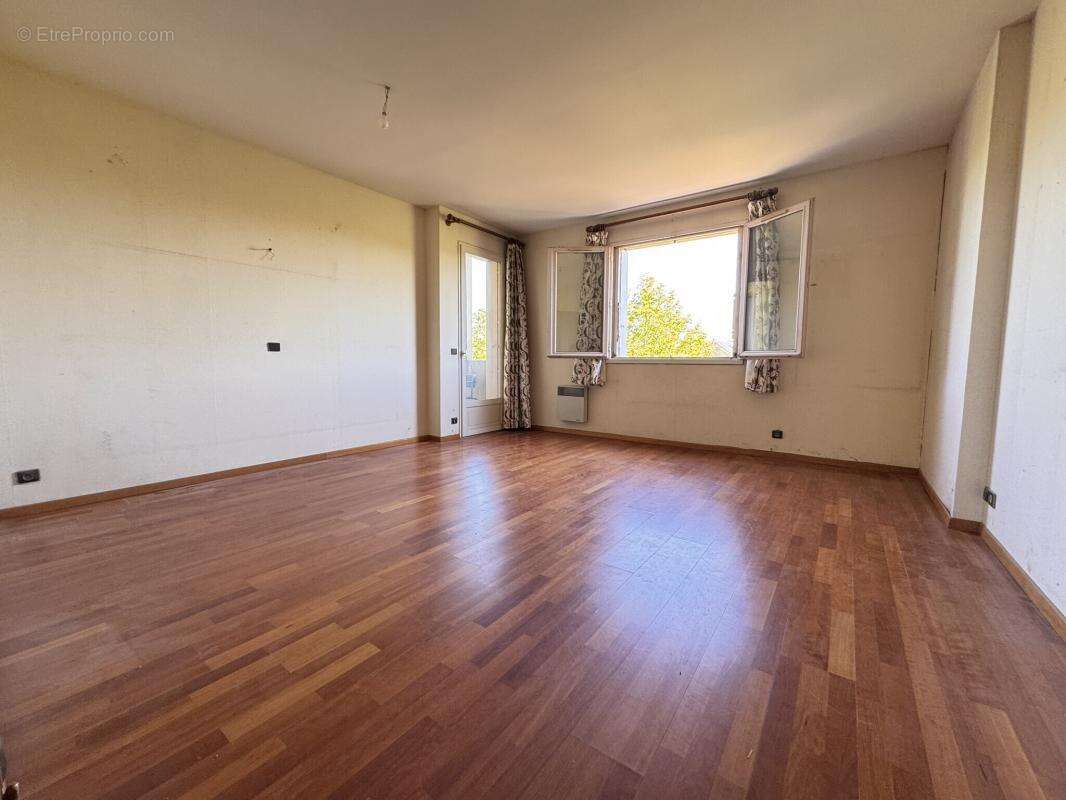Appartement à REVEL