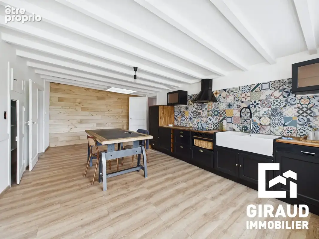 Maison 8 pièces 312 m² à vendre à L'hermenault (85570) - photo 3