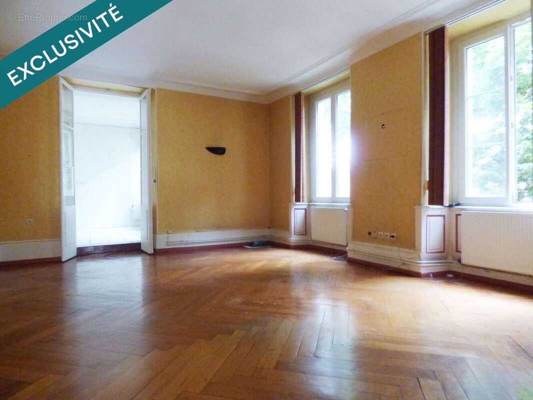Appartement 184 m² à Cernay  - photo 3