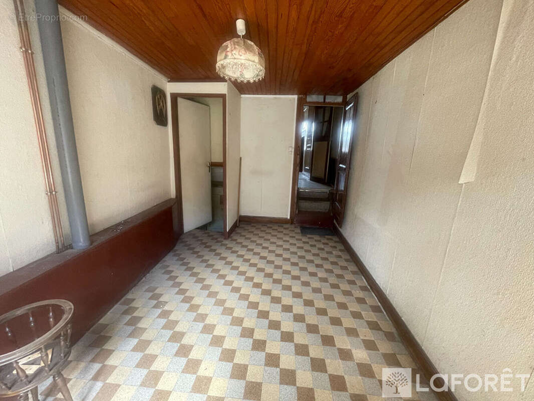 Maison à SAINT-FLOUR