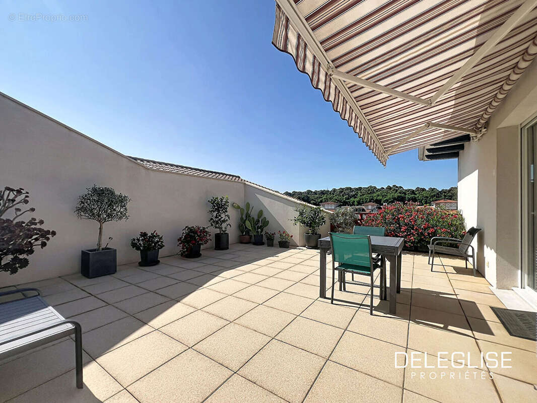 AppartementT4  avec terrasse de 45m² - dernier étage - Arcachon Centre - photo 2