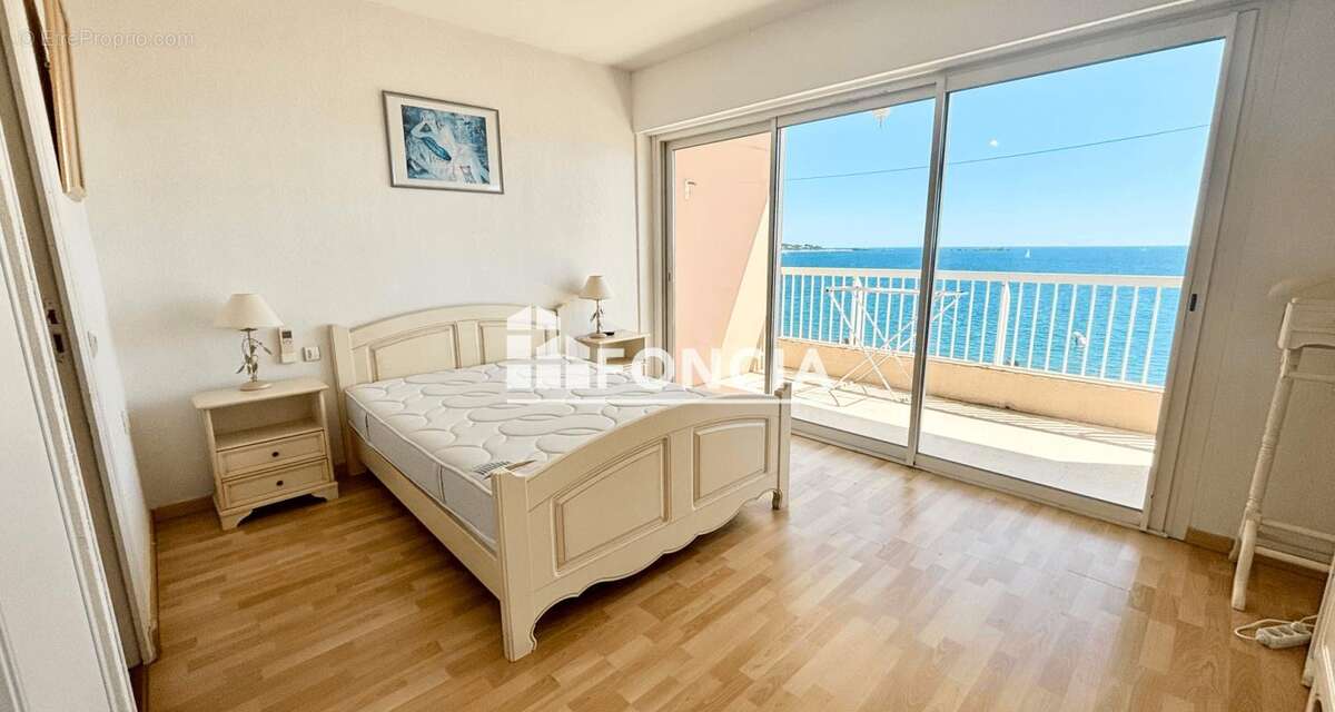 Appartement à FREJUS
