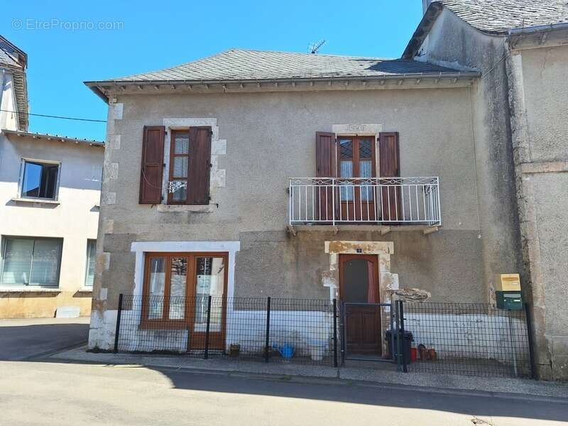 Maison à PLEAUX