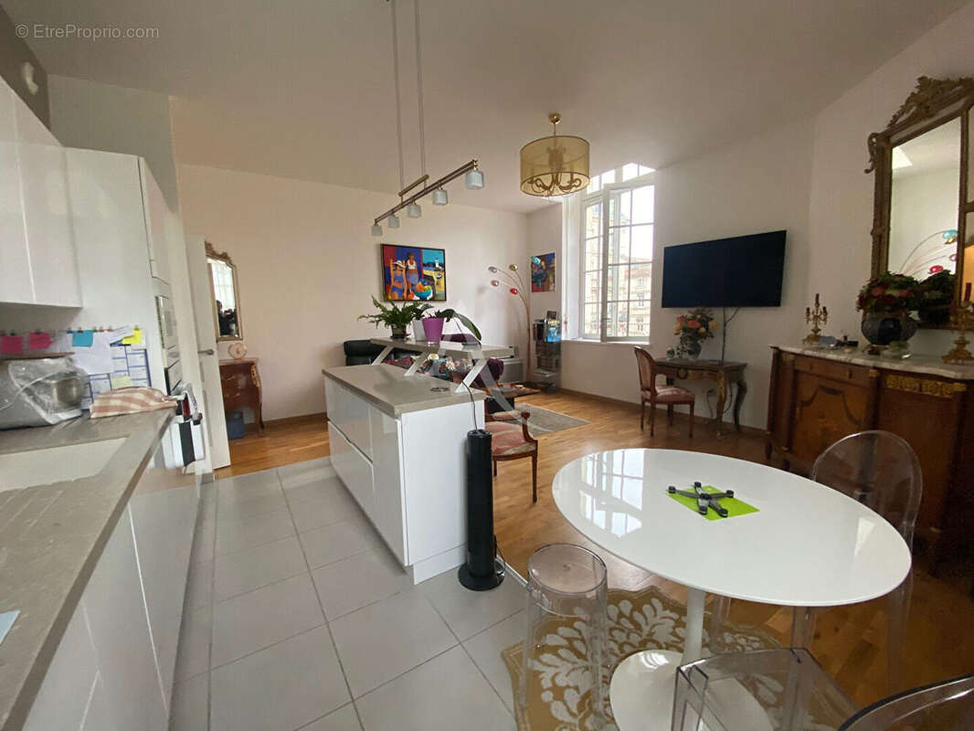 Appartement à LA ROCHELLE