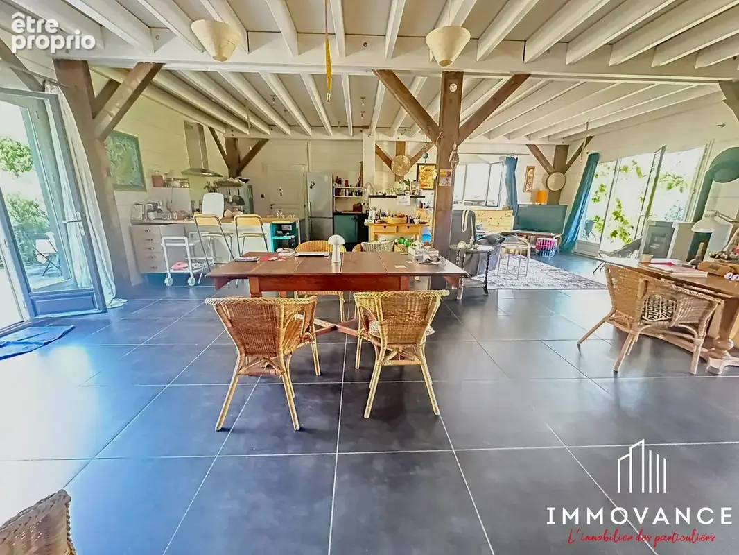 Maison 10 pièces 257 m² à vendre à Claret (34270) - photo 8